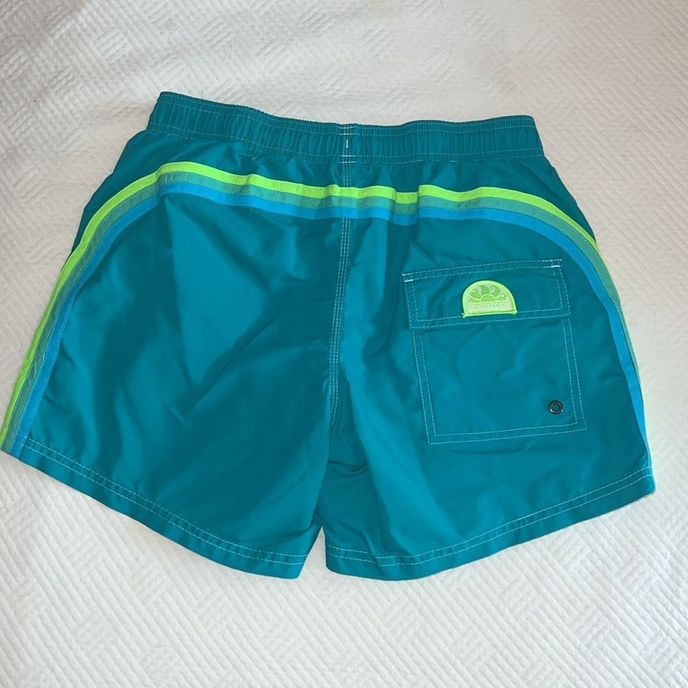 Sundek Boys Teal Beach Lined Swim 14" Trunks. Size Medium. - Picture 3 of 5